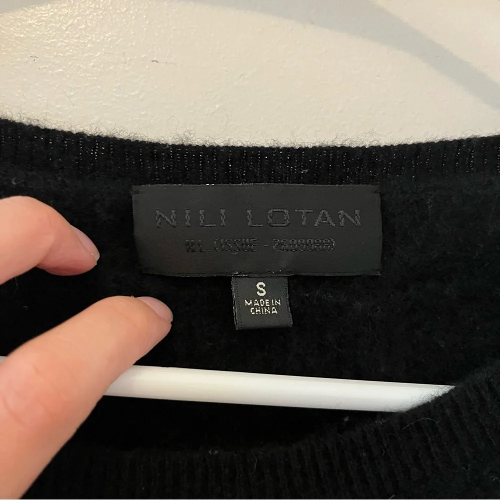 Nili Lotan | black cashmere sweater - Picture 5 of 6